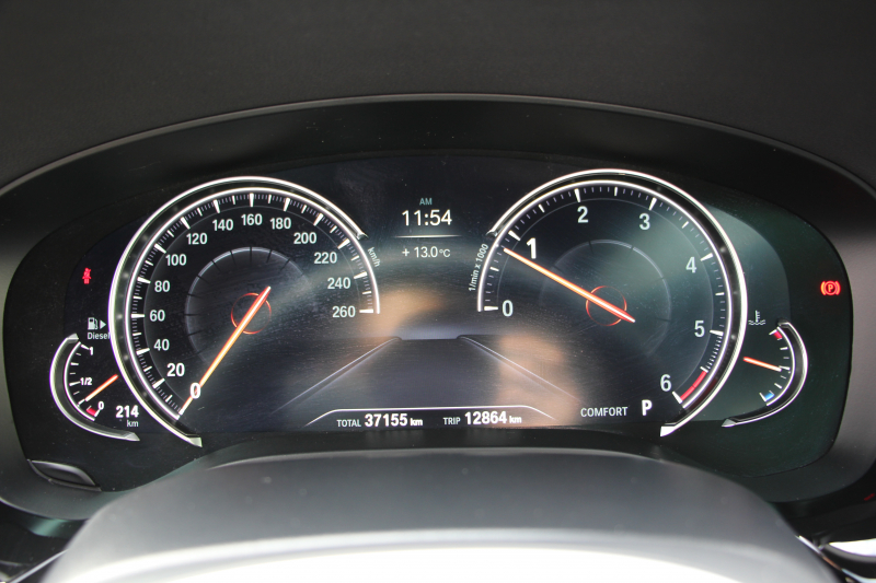 BMW 5シリーズ 523d Mｽﾎﾟｰﾂ ﾊｲﾗｲﾝ 全席ﾋｰﾀｰ黒革 HUD ｶﾀﾛｸﾞ燃費21.5km/L 追従ACC ｽﾃｱﾘﾝｸﾞｻﾎﾟｰﾄ LEDﾍｯﾄﾞﾗｲﾄ ｵｰﾄﾊｲﾋﾞｰﾑ 液晶ﾒｰﾀｰ 360度ｶﾒﾗ ﾀｯﾁ画面HDDﾅﾋﾞTV 専用ｴｱﾛ 19AW 電動ﾄﾗﾝｸ ｽﾏｰﾄｷｰ ﾊﾟﾄﾞﾙｼﾌﾄ 2年保証