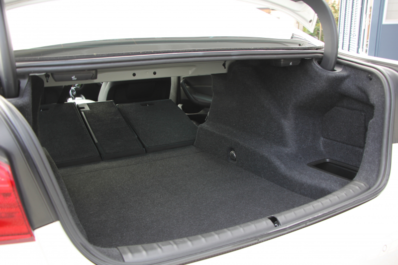 BMW 5シリーズ 523d Mｽﾎﾟｰﾂ ﾊｲﾗｲﾝ 全席ﾋｰﾀｰ黒革 HUD ｶﾀﾛｸﾞ燃費21.5km/L 追従ACC ｽﾃｱﾘﾝｸﾞｻﾎﾟｰﾄ LEDﾍｯﾄﾞﾗｲﾄ ｵｰﾄﾊｲﾋﾞｰﾑ 液晶ﾒｰﾀｰ 360度ｶﾒﾗ ﾀｯﾁ画面HDDﾅﾋﾞTV 専用ｴｱﾛ 19AW 電動ﾄﾗﾝｸ ｽﾏｰﾄｷｰ ﾊﾟﾄﾞﾙｼﾌﾄ 2年保証