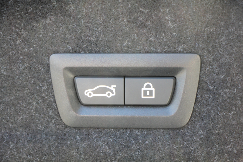 BMW 3シリーズ 320i Mｽﾎﾟｰﾂ ｲﾉﾍﾞｰｼｮﾝP ﾌｧｽﾄﾄﾗｯｸP ｻｳﾝﾄﾞP ｺﾝﾌｫｰﾄP Pｱｼｽﾄﾌﾟﾗｽ ﾚｰｻﾞｰﾗｲﾄ ｱﾀﾞﾌﾟﾃｨﾌﾞMｻｽ ﾊｰﾏﾝｶｰﾄﾞﾝｻｳﾝﾄﾞﾌﾙｾｸﾞTV HUD 360度ｶﾒﾗ ｼﾞｪｽﾁｬｰC Mspﾌﾞﾚｰｷ 19AW 追従ACC ｽﾃｱﾘﾝｸﾞｻﾎﾟｰﾄ ｼｰﾄﾋｰﾀｰ ｶｰﾌﾟﾚｲ 2年保証