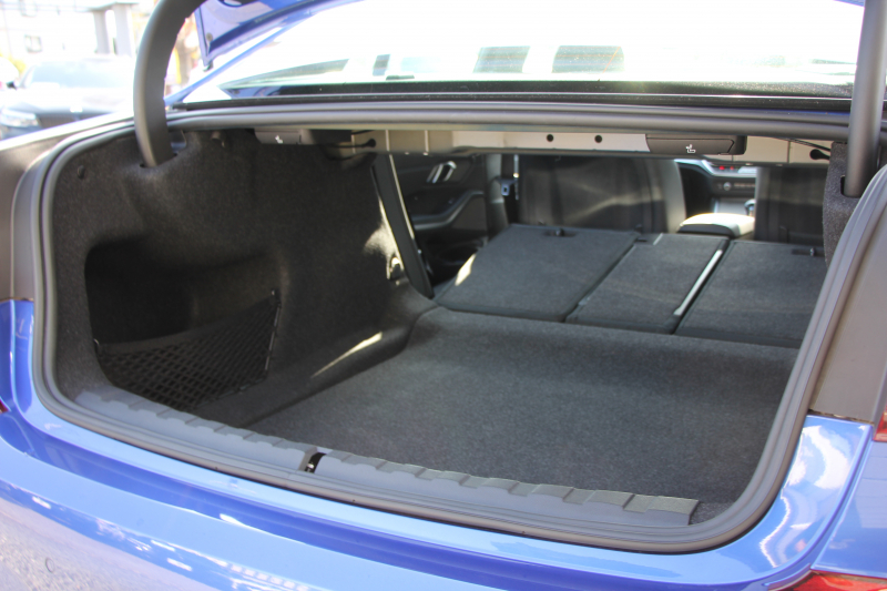 BMW 3シリーズ 320i Mｽﾎﾟｰﾂ ｲﾉﾍﾞｰｼｮﾝP ﾌｧｽﾄﾄﾗｯｸP ｻｳﾝﾄﾞP ｺﾝﾌｫｰﾄP Pｱｼｽﾄﾌﾟﾗｽ ﾚｰｻﾞｰﾗｲﾄ ｱﾀﾞﾌﾟﾃｨﾌﾞMｻｽ ﾊｰﾏﾝｶｰﾄﾞﾝｻｳﾝﾄﾞﾌﾙｾｸﾞTV HUD 360度ｶﾒﾗ ｼﾞｪｽﾁｬｰC Mspﾌﾞﾚｰｷ 19AW 追従ACC ｽﾃｱﾘﾝｸﾞｻﾎﾟｰﾄ ｼｰﾄﾋｰﾀｰ ｶｰﾌﾟﾚｲ 2年保証