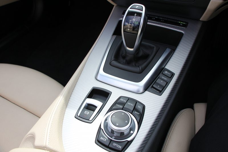 BMW Z4 Z4 Sdrive20i Mｽﾎﾟｰﾂ 最終ﾓﾃﾞﾙ ﾌｪｲｽﾘﾌﾄ後 電動ｵｰﾌﾟﾝ ｳｲﾝﾄﾞﾃﾞｨﾌﾚｸﾀｰ ｶﾝｻﾞｽﾍﾞｰｼﾞｭﾚｻﾞｰ ｼｰﾄﾋｰﾀｰ ﾒﾓﾘｰ付電動ｼｰﾄ ｵﾌﾟｼｮﾝ19AW iﾄﾞﾗｲﾌﾞHDDﾅﾋﾞBluetooth接続 ﾊﾟﾄﾞﾙｼﾌﾄ LEDﾘﾝｸﾞｷｾﾉﾝ Mｽﾎﾟｰﾂｴｱﾛ 直噴ﾀｰﾎﾞ8速AT 2年保証