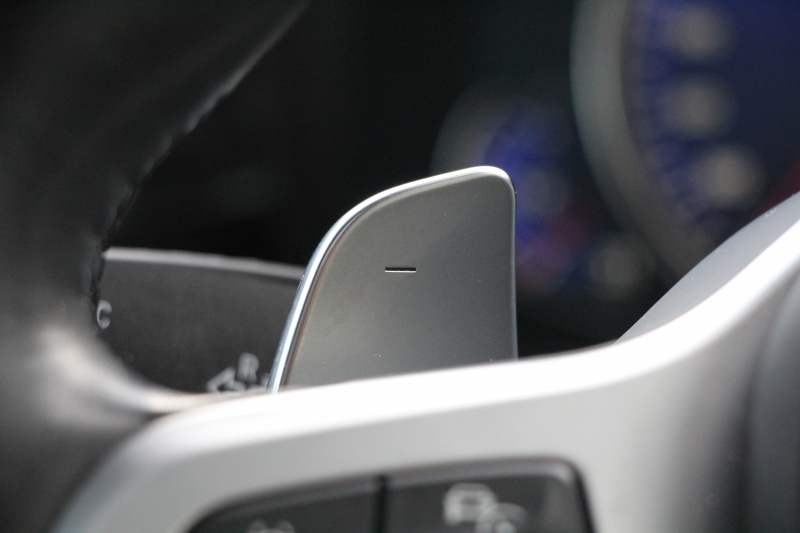 BMW 5シリーズ 523i Mｽﾎﾟｰﾂ ﾊｲﾗｲﾝ ｲﾉﾍﾞｰｼｮﾝP ｻﾝﾙｰﾌ 全席ﾋｰﾀｰ黒革 ﾃﾞｨｽﾌﾟﾚｲｷｰ HUD ｼﾞｪｽﾁｬｰC ﾜｲﾔﾚｽ充電 追従ACC ｽﾃｱﾘﾝｸﾞｻﾎﾟｰﾄ ﾀｯﾁ画面HDDﾅﾋﾞTV LEDﾍｯﾄﾞﾗｲﾄ ｵｰﾄﾊｲﾋﾞｰﾑ 360度ｶﾒﾗ 19AW 電動ﾄﾗﾝｸ 2年保証