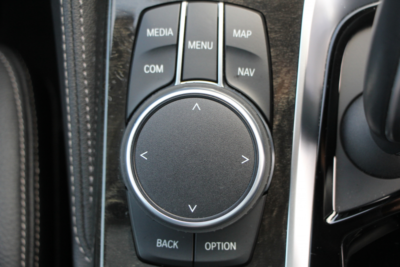 BMW 5シリーズ 523i Mｽﾎﾟｰﾂ ﾊｲﾗｲﾝ ｲﾉﾍﾞｰｼｮﾝP ｻﾝﾙｰﾌ 全席ﾋｰﾀｰ黒革 ﾃﾞｨｽﾌﾟﾚｲｷｰ HUD ｼﾞｪｽﾁｬｰC ﾜｲﾔﾚｽ充電 追従ACC ｽﾃｱﾘﾝｸﾞｻﾎﾟｰﾄ ﾀｯﾁ画面HDDﾅﾋﾞTV LEDﾍｯﾄﾞﾗｲﾄ ｵｰﾄﾊｲﾋﾞｰﾑ 360度ｶﾒﾗ 19AW 電動ﾄﾗﾝｸ 2年保証