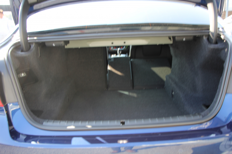 BMW 5シリーズ 530i Mｽﾎﾟｰﾂ 252馬力 1ｵﾅ ｻﾝﾙｰﾌ 全席ﾋｰﾀｰ黒革 ﾌﾞﾗｯｸ19AW Mspﾌﾞﾚｰｷ 追従ACC ｽﾃｱﾘﾝｸﾞｻﾎﾟｰﾄ LEDﾍｯﾄﾞﾗｲﾄ ﾊｲﾋﾞｰﾑｱｼｽﾄ ﾀｯﾁ画面HDDﾅﾋﾞTV 360度ｶﾒﾗ Pｱｼｽﾄﾌﾟﾗｽ 電動ﾄﾗﾝｸ 専用ｴｱﾛ ﾊﾟﾄﾞﾙｼﾌﾄ 2年保証