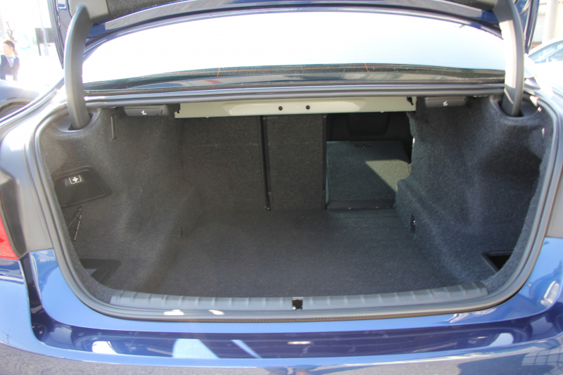 BMW 5シリーズ 530i Mｽﾎﾟｰﾂ 252馬力 1ｵﾅ ｻﾝﾙｰﾌ 全席ﾋｰﾀｰ黒革 ﾌﾞﾗｯｸ19AW Mspﾌﾞﾚｰｷ 追従ACC ｽﾃｱﾘﾝｸﾞｻﾎﾟｰﾄ LEDﾍｯﾄﾞﾗｲﾄ ﾊｲﾋﾞｰﾑｱｼｽﾄ ﾀｯﾁ画面HDDﾅﾋﾞTV 360度ｶﾒﾗ Pｱｼｽﾄﾌﾟﾗｽ 電動ﾄﾗﾝｸ 専用ｴｱﾛ ﾊﾟﾄﾞﾙｼﾌﾄ 2年保証