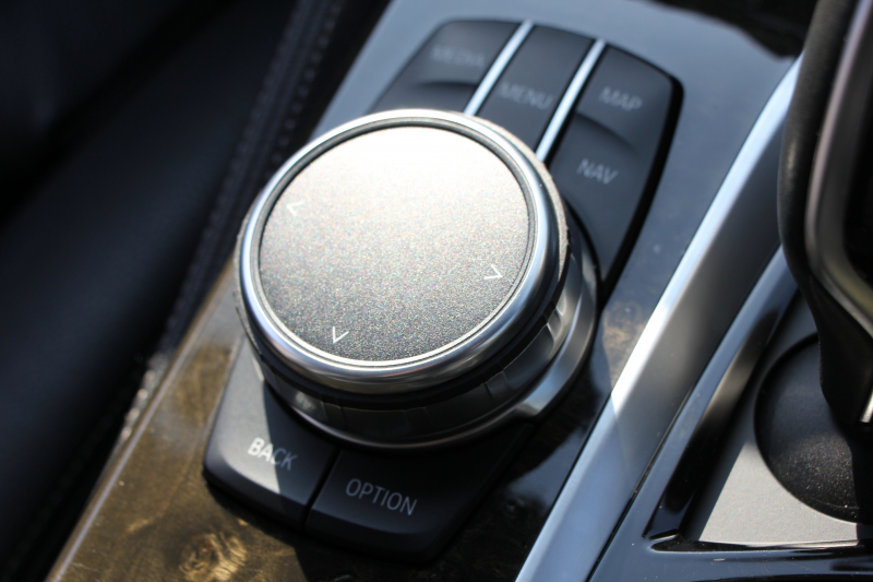 BMW 5シリーズ 530i Mｽﾎﾟｰﾂ 252馬力 1ｵﾅ ｻﾝﾙｰﾌ 全席ﾋｰﾀｰ黒革 ﾌﾞﾗｯｸ19AW Mspﾌﾞﾚｰｷ 追従ACC ｽﾃｱﾘﾝｸﾞｻﾎﾟｰﾄ LEDﾍｯﾄﾞﾗｲﾄ ﾊｲﾋﾞｰﾑｱｼｽﾄ ﾀｯﾁ画面HDDﾅﾋﾞTV 360度ｶﾒﾗ Pｱｼｽﾄﾌﾟﾗｽ 電動ﾄﾗﾝｸ 専用ｴｱﾛ ﾊﾟﾄﾞﾙｼﾌﾄ 2年保証