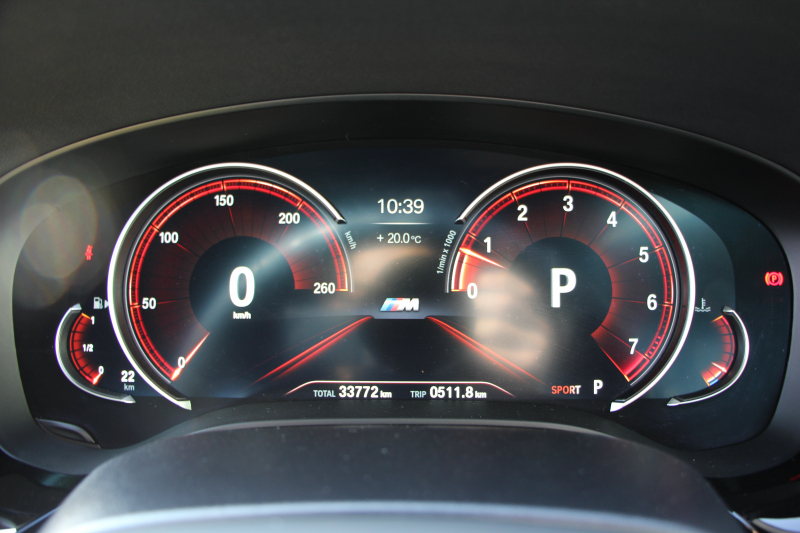 BMW 5シリーズ 530i Mｽﾎﾟｰﾂ 252馬力 1ｵﾅ ｻﾝﾙｰﾌ 全席ﾋｰﾀｰ黒革 ﾌﾞﾗｯｸ19AW Mspﾌﾞﾚｰｷ 追従ACC ｽﾃｱﾘﾝｸﾞｻﾎﾟｰﾄ LEDﾍｯﾄﾞﾗｲﾄ ﾊｲﾋﾞｰﾑｱｼｽﾄ ﾀｯﾁ画面HDDﾅﾋﾞTV 360度ｶﾒﾗ Pｱｼｽﾄﾌﾟﾗｽ 電動ﾄﾗﾝｸ 専用ｴｱﾛ ﾊﾟﾄﾞﾙｼﾌﾄ 2年保証