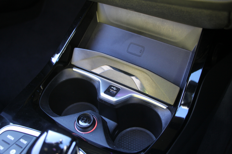 BMW 2シリーズ M235i Xdrive ｸﾞﾗﾝｸｰﾍﾟﾌﾟﾗｽP 306馬力 4WD ﾊﾟﾉﾗﾏｻﾝﾙｰﾌ ﾋｰﾀｰ黒革 Mｽﾎﾟｰﾂｼｰﾄ ｱﾀﾞﾌﾟﾃｨﾌﾞｻｽ Hi-fiｽﾋﾟｰｶｰ 追従ACC 後退ｱｼｽﾄ LEDﾍｯﾄﾞﾗｲﾄ 専用18AW Mspﾌﾞﾚｰｷ Applecarplay ﾀｯﾁ画面HDDﾅﾋﾞPｱｼｽﾄ 2年保証