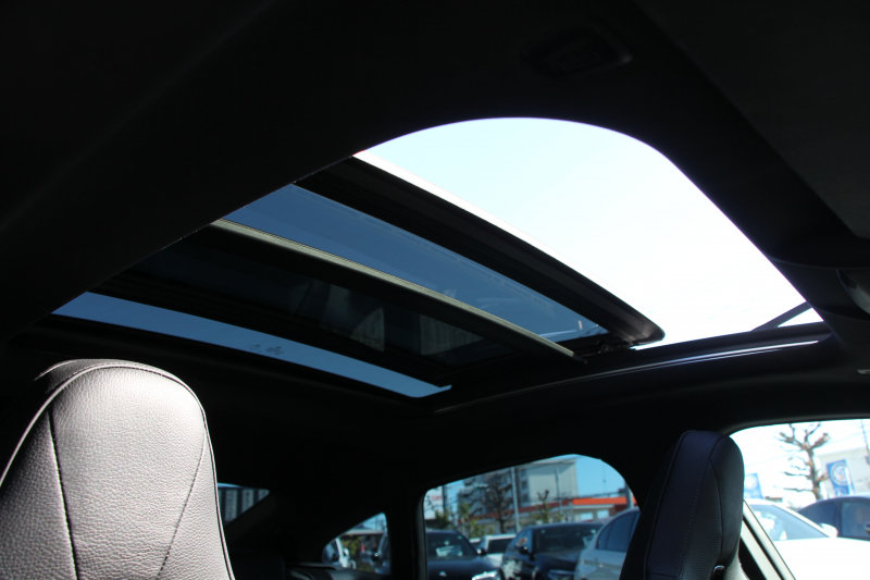 BMW 2シリーズ M235i Xdrive ｸﾞﾗﾝｸｰﾍﾟﾌﾟﾗｽP 306馬力 4WD ﾊﾟﾉﾗﾏｻﾝﾙｰﾌ ﾋｰﾀｰ黒革 Mｽﾎﾟｰﾂｼｰﾄ ｱﾀﾞﾌﾟﾃｨﾌﾞｻｽ Hi-fiｽﾋﾟｰｶｰ 追従ACC 後退ｱｼｽﾄ LEDﾍｯﾄﾞﾗｲﾄ 専用18AW Mspﾌﾞﾚｰｷ Applecarplay ﾀｯﾁ画面HDDﾅﾋﾞPｱｼｽﾄ 2年保証