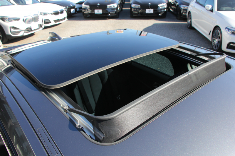 BMW 2シリーズ M235i Xdrive ｸﾞﾗﾝｸｰﾍﾟﾌﾟﾗｽP 306馬力 4WD ﾊﾟﾉﾗﾏｻﾝﾙｰﾌ ﾋｰﾀｰ黒革 Mｽﾎﾟｰﾂｼｰﾄ ｱﾀﾞﾌﾟﾃｨﾌﾞｻｽ Hi-fiｽﾋﾟｰｶｰ 追従ACC 後退ｱｼｽﾄ LEDﾍｯﾄﾞﾗｲﾄ 専用18AW Mspﾌﾞﾚｰｷ Applecarplay ﾀｯﾁ画面HDDﾅﾋﾞPｱｼｽﾄ 2年保証