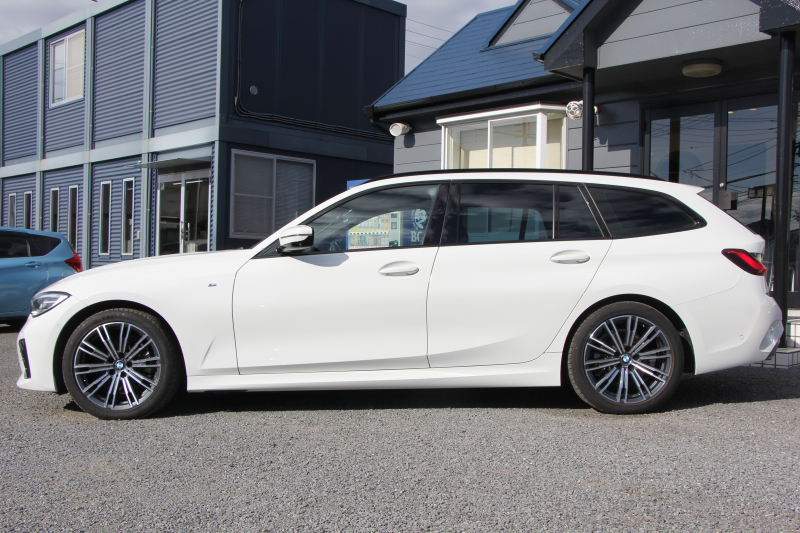 BMW 3シリーズ 320i ﾂｰﾘﾝｸﾞMｽﾎﾟｰﾂ ﾊｲﾗｲﾝ ｺﾆｬｯｸﾚｻﾞｰ ｼｰﾄﾋｰﾀｰ Pｱｼｽﾄﾌﾟﾗｽ 360度ｶﾒﾗ ﾀｯﾁ画面HDDﾅﾋﾞLEDﾍｯﾄﾞﾗｲﾄ ｵｰﾄﾊｲﾋﾞｰﾑ 追従ACC ｽﾃｱﾘﾝｸﾞｻﾎﾟｰﾄ ｱﾝﾋﾞｴﾝﾄﾗｲﾄ 電動ﾄﾗﾝｸ ｱｸﾃｨﾌﾞPDC緊急ﾌﾞﾚｰｷ 専用ｴｱﾛ 2年保証