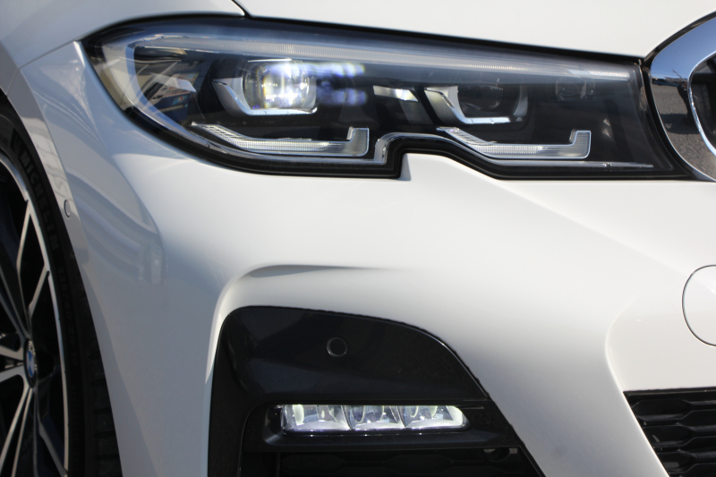 BMW 3シリーズ 320d Xdrive Mｽﾎﾟｰﾂ ﾃﾞﾋﾞｭｰP ｺﾝﾌｫｰﾄP 4WD ﾋｰﾀｰ黒革 ﾌﾞﾙｰｽﾃｯﾁ 19AW Pｱｼｽﾄﾌﾟﾗｽ 360度ｶﾒﾗ ﾌﾙｾｸﾞTV LEDﾍｯﾄﾞﾗｲﾄ ｵｰﾄﾊｲﾋﾞｰﾑ 追従ACC ｽﾃｱﾘﾝｸﾞｻﾎﾟｰﾄ ｱｯﾌﾟﾙｶｰﾌﾟﾚｲ ﾀｯﾁ画面HDDﾅﾋﾞ電動ﾄﾗﾝｸ 2年保証