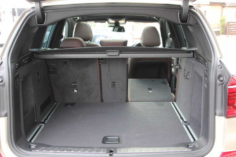 BMW X3 M40d ｾﾚｸﾄ&ｲﾉﾍﾞｰｼｮﾝP 1ｵ-ﾅ individualｶﾗｰ&21AW 1ｵｰﾅ ﾊﾟﾉﾗﾏｻﾝR ﾍﾞﾝﾁﾚｰｼｮﾝ 全席ﾋｰﾀｰ茶革 直6ﾀｰﾎﾞ326馬力 ﾊｰﾏﾝｶｰﾄﾞﾝ ｼﾞｪｽﾁｬｰC ﾃﾞｨｽﾌﾟﾚｲｷｰ 追従ACC HUD 液晶ﾒｰﾀｰ 360度ｶﾒﾗ LEDﾍｯﾄﾞﾗｲﾄ 2年保証