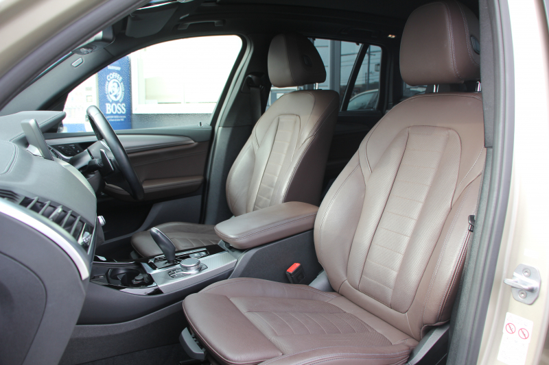 BMW X3 M40d ｾﾚｸﾄ&ｲﾉﾍﾞｰｼｮﾝP 1ｵ-ﾅ individualｶﾗｰ&21AW 1ｵｰﾅ ﾊﾟﾉﾗﾏｻﾝR ﾍﾞﾝﾁﾚｰｼｮﾝ 全席ﾋｰﾀｰ茶革 直6ﾀｰﾎﾞ326馬力 ﾊｰﾏﾝｶｰﾄﾞﾝ ｼﾞｪｽﾁｬｰC ﾃﾞｨｽﾌﾟﾚｲｷｰ 追従ACC HUD 液晶ﾒｰﾀｰ 360度ｶﾒﾗ LEDﾍｯﾄﾞﾗｲﾄ 2年保証