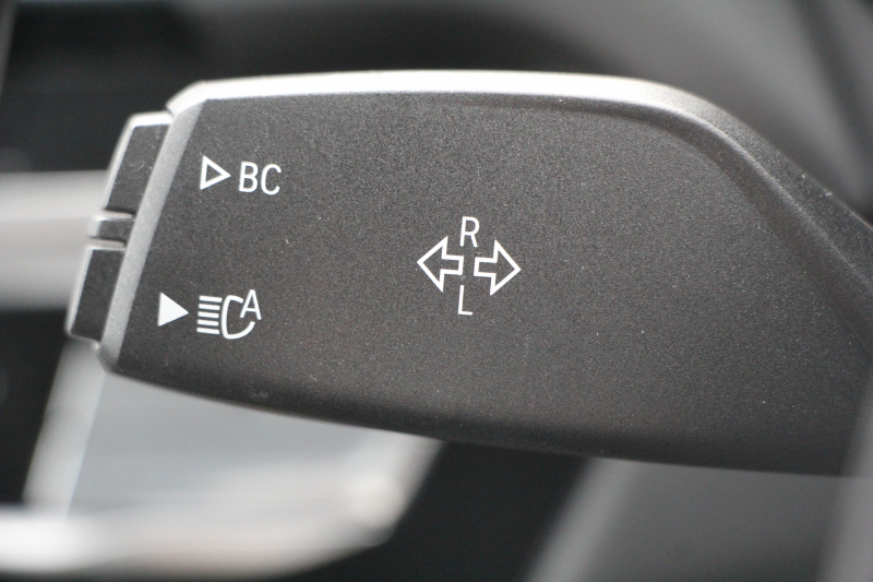 BMW X3 M40d ｾﾚｸﾄ&ｲﾉﾍﾞｰｼｮﾝP 1ｵ-ﾅ individualｶﾗｰ&21AW 1ｵｰﾅ ﾊﾟﾉﾗﾏｻﾝR ﾍﾞﾝﾁﾚｰｼｮﾝ 全席ﾋｰﾀｰ茶革 直6ﾀｰﾎﾞ326馬力 ﾊｰﾏﾝｶｰﾄﾞﾝ ｼﾞｪｽﾁｬｰC ﾃﾞｨｽﾌﾟﾚｲｷｰ 追従ACC HUD 液晶ﾒｰﾀｰ 360度ｶﾒﾗ LEDﾍｯﾄﾞﾗｲﾄ 2年保証