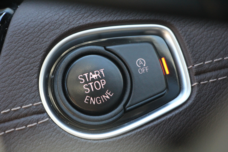 BMW X1 Xdrive18d Xﾗｲﾝ ﾊｲﾗｲﾝ&ｺﾝﾌｫｰﾄP LCI後期 ﾌｪｲｽﾘﾌﾄ後 ﾋｰﾀｰ茶革 追従ACC 電動ｼｰﾄ LEDﾍｯﾄﾞﾗｲﾄ&ﾃｰﾙ 電動ﾄﾗﾝｸ ﾀｯﾁ画面HDDﾅﾋﾞPｱｼｽﾄ 衝突軽減ﾌﾞﾚｰｷ 車線逸脱警告 歩行者警告 18AW ｳｯﾄﾞﾊﾟﾈﾙ 2年保証