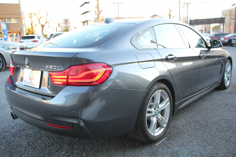 BMW 4シリーズ 420i ｸﾞﾗﾝｸｰﾍﾟMｽﾎﾟｰﾂ 後期 ﾋｰﾀｰ黒革 追従ACC ﾚｰﾝﾁｪﾝｼﾞ警告 LEDﾍｯﾄﾞﾗｲﾄ&ﾃｰﾙ ﾀｯﾁ画面HDDﾅﾋﾞﾌﾙｾｸﾞTV 液晶ﾒｰﾀｰ 衝突軽減ﾌﾞﾚｰｷ 車線逸脱警告 歩行者警告 Bｶﾒﾗ ﾊﾟﾄﾞﾙｼﾌﾄ ｽﾏｰﾄｷｰ 電動ﾄﾗﾝｸ 2年保証