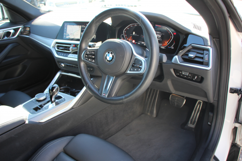 BMW 4シリーズ 420d Xdrive ｸﾞﾗﾝｸｰﾍﾟMｽﾎﾟｰﾂ ﾊｲﾗｲﾝ 4WD ﾋｰﾀｰ黒革 50Thｴﾝﾌﾞﾚﾑ 追従ACC ｽﾃｱﾘﾝｸﾞｻﾎﾟｰﾄ ﾀｯﾁ画面HDDﾅﾋﾞｱｯﾌﾟﾙｶｰﾌﾟﾚｲ Pｱｼｽﾄ LEDﾍｯﾄﾞﾗｲﾄ ｵｰﾄﾊｲﾋﾞｰﾑ Mﾘｱｽﾎﾟｲﾗｰ 専用ｴｱﾛ 18AW ﾜｲﾔﾚｽ充電 2年保証