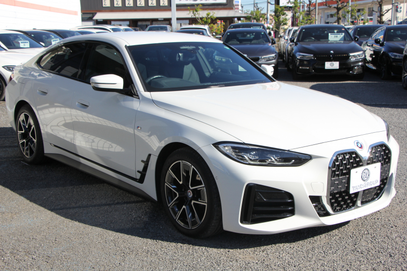 BMW 4シリーズ 420d Xdrive ｸﾞﾗﾝｸｰﾍﾟMｽﾎﾟｰﾂ ﾊｲﾗｲﾝ 4WD ﾋｰﾀｰ黒革 50Thｴﾝﾌﾞﾚﾑ 追従ACC ｽﾃｱﾘﾝｸﾞｻﾎﾟｰﾄ ﾀｯﾁ画面HDDﾅﾋﾞｱｯﾌﾟﾙｶｰﾌﾟﾚｲ Pｱｼｽﾄ LEDﾍｯﾄﾞﾗｲﾄ ｵｰﾄﾊｲﾋﾞｰﾑ Mﾘｱｽﾎﾟｲﾗｰ 専用ｴｱﾛ 18AW ﾜｲﾔﾚｽ充電 2年保証