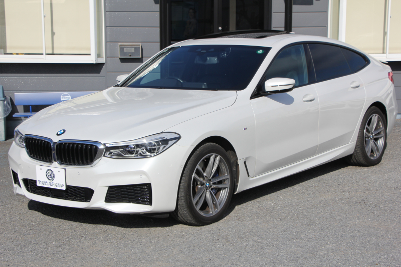 BMW 6シリーズ 630i ｸﾞﾗﾝﾂｰﾘｽﾓ Mｽﾎﾟｰﾂ ｾﾚｸﾄP 1ｵﾅ 真珠色 ﾊﾟﾉﾗﾏｻﾝﾙｰﾌ 全席ﾋｰﾀｰ黒革 ﾘｱｼｰﾄ電動可倒調整 ﾊｰﾏﾝｶｰﾄﾞﾝｻﾗｳﾝﾄﾞ4ｿﾞｰﾝｴｱｺﾝ 追従ACC HUD LEDﾍｯﾄﾞﾗｲﾄ 360度ｶﾒﾗ ﾀｯﾁ画面HDDﾅﾋﾞ電動ﾄﾗﾝｸ Mｽﾎﾟｰﾂﾌﾞﾚ-ｷ 2年保証
