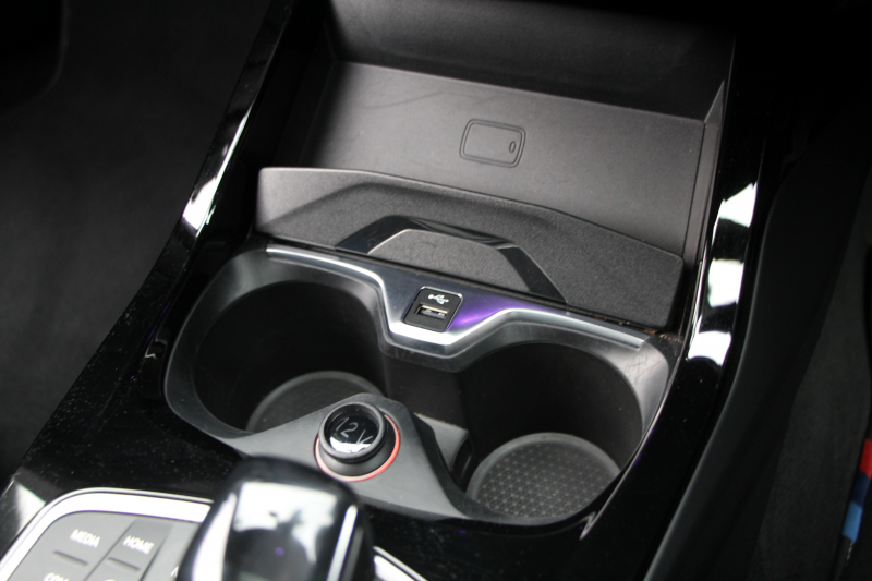 BMW 2シリーズ M235i Xdrive ｸﾞﾗﾝｸｰﾍﾟﾃﾞﾋﾞｭｰP 306馬力 4WD ﾊﾟﾉﾗﾏｻﾝﾙｰﾌ ｼｰﾄﾋｰﾀｰ Mｽﾎﾟｰﾂｼｰﾄ Mｼｰﾄﾍﾞﾙﾄ ｱﾀﾞﾌﾟﾃｨﾌﾞｻｽ 追従ACC LEDﾍｯﾄﾞﾗｲﾄ 専用18AW Mspﾌﾞﾚｰｷ Applecarplay ﾀｯﾁ画面HDDﾅﾋﾞPｱｼｽﾄ ﾜｲﾔﾚｽ充電 2年保証