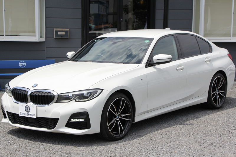 BMW 3シリーズ 320d Xdrive Mｽﾎﾟｰﾂ ｲﾉﾍﾞｰｼｮﾝP ﾃﾞﾋﾞｭｰP ｺﾝﾌｫｰﾄP 4WD ﾋｰﾀｰ黒革  BMWﾚｰｻﾞｰﾗｲﾄ HUD ｼﾞｪｽﾁｬｰC ﾊﾝｽﾞｵﾌ 追従ACC ｽﾃｱﾘﾝｸﾞｻﾎﾟｰﾄ ｱｯﾌﾟﾙｶｰﾌﾟﾚｲ ﾀｯﾁ画面HDDﾅﾋﾞBMWﾗｲﾌﾞｺｯｸﾋﾟｯﾄﾞ電動ﾄﾗﾝｸ Hi-fiｽﾋﾟｰｶｰ 2年保証