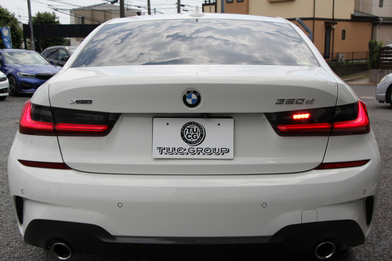 BMW 3シリーズ 320d Xdrive Mｽﾎﾟｰﾂ ｲﾉﾍﾞｰｼｮﾝP ﾃﾞﾋﾞｭｰP ｺﾝﾌｫｰﾄP 4WD ﾋｰﾀｰ黒革  BMWﾚｰｻﾞｰﾗｲﾄ HUD ｼﾞｪｽﾁｬｰC ﾊﾝｽﾞｵﾌ 追従ACC ｽﾃｱﾘﾝｸﾞｻﾎﾟｰﾄ ｱｯﾌﾟﾙｶｰﾌﾟﾚｲ ﾀｯﾁ画面HDDﾅﾋﾞBMWﾗｲﾌﾞｺｯｸﾋﾟｯﾄﾞ電動ﾄﾗﾝｸ Hi-fiｽﾋﾟｰｶｰ 2年保証