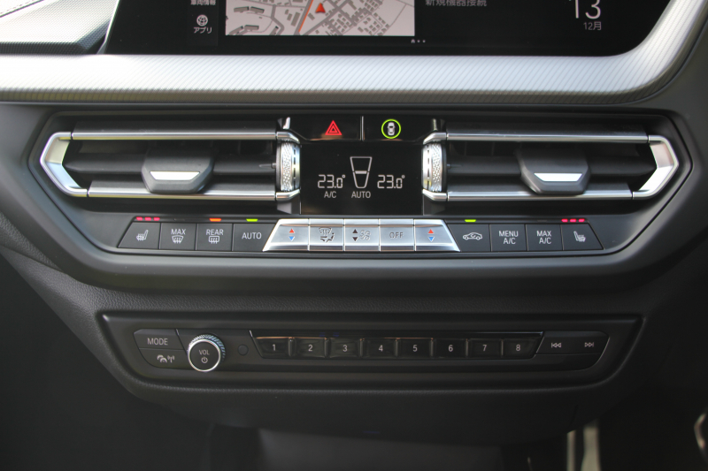 BMW 2シリーズ M235i Xdrive ｸﾞﾗﾝｸｰﾍﾟﾃﾞﾋﾞｭｰP 306馬力 4WD ﾋｰﾀｰ黒革 Mｽﾎﾟｰﾂｼｰﾄ Mｼｰﾄﾍﾞﾙﾄ ｱﾀﾞﾌﾟﾃｨﾌﾞｻｽ 追従ACC 3Ddesignﾌﾛﾝﾄｽﾎﾟｲﾗｰ MPerformance18AW&ｽﾃｱﾘﾝｸﾞｱｯﾌﾟﾙｶｰﾌﾟﾚｲ LEDﾍｯﾄﾞﾗｲﾄ ｵｰﾄﾊｲﾋﾞｰﾑ 2年保証