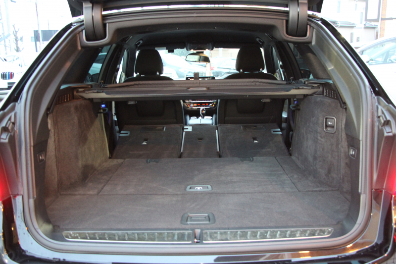 BMW 5シリーズ 523i ﾂｰﾘﾝｸﾞﾌﾞﾗｯｸｱｳﾄ 特別仕様車 HUD ﾊｰﾏﾝｶｰﾄﾞﾝ 追従ACC ｽﾃｱﾘﾝｸﾞｻﾎﾟｰﾄ LEDﾍｯﾄﾞﾗｲﾄ ｵｰﾄﾊｲﾋﾞｰﾑ ﾀｯﾁ画面HDDﾅﾋﾞTV 360度ﾊﾟﾉﾗﾏｶﾒﾗ Pｱｼｽﾄﾌﾟﾗｽ 電動ﾄﾗﾝｸ ﾌﾞﾗｯｸ19AW 液晶ﾒｰﾀｰ ｽﾏｰﾄｷｰ 2年保証