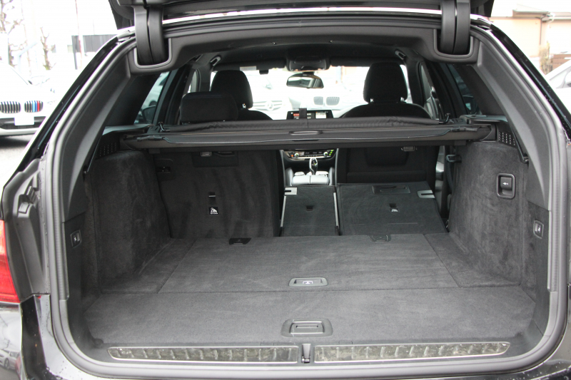 BMW 5シリーズ 523i ﾂｰﾘﾝｸﾞﾌﾞﾗｯｸｱｳﾄ 特別仕様車 HUD ﾊｰﾏﾝｶｰﾄﾞﾝ 追従ACC ｽﾃｱﾘﾝｸﾞｻﾎﾟｰﾄ LEDﾍｯﾄﾞﾗｲﾄ ｵｰﾄﾊｲﾋﾞｰﾑ ﾀｯﾁ画面HDDﾅﾋﾞTV 360度ﾊﾟﾉﾗﾏｶﾒﾗ Pｱｼｽﾄﾌﾟﾗｽ 電動ﾄﾗﾝｸ ﾌﾞﾗｯｸ19AW 液晶ﾒｰﾀｰ ｽﾏｰﾄｷｰ 2年保証