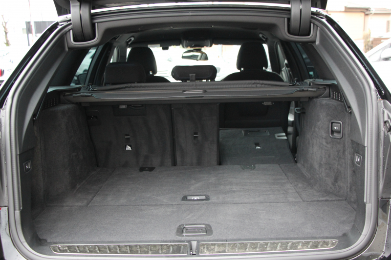 BMW 5シリーズ 523i ﾂｰﾘﾝｸﾞﾌﾞﾗｯｸｱｳﾄ 特別仕様車 HUD ﾊｰﾏﾝｶｰﾄﾞﾝ 追従ACC ｽﾃｱﾘﾝｸﾞｻﾎﾟｰﾄ LEDﾍｯﾄﾞﾗｲﾄ ｵｰﾄﾊｲﾋﾞｰﾑ ﾀｯﾁ画面HDDﾅﾋﾞTV 360度ﾊﾟﾉﾗﾏｶﾒﾗ Pｱｼｽﾄﾌﾟﾗｽ 電動ﾄﾗﾝｸ ﾌﾞﾗｯｸ19AW 液晶ﾒｰﾀｰ ｽﾏｰﾄｷｰ 2年保証