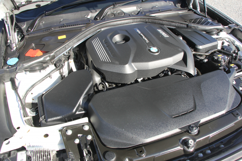 BMW 3シリーズ 320i ｸﾞﾗﾝﾂｰﾘｽﾓ Mｽﾎﾟｰﾂ 後期 新ｴﾝｼﾞﾝ LEDﾍｯﾄﾞﾗｲﾄ&ﾃｰﾙ 追従ACC ﾚｰﾝﾁｪﾝｼﾞ警告 衝突軽減ﾌﾞﾚｰｷ 車線逸脱警告 歩行者警告 iﾄﾞﾗｲﾌﾞHDDﾅﾋﾞ電動ﾄﾗﾝｸ ｽﾏｰﾄｷｰ 専用ｴｱﾛ 19AW ﾊﾟﾄﾞﾙｼﾌﾄ 2年保証