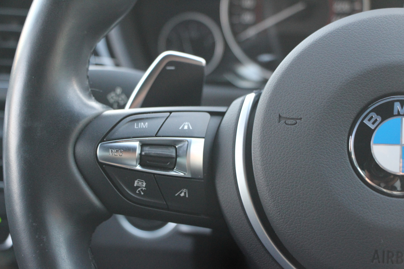 BMW 3シリーズ 320i ｸﾞﾗﾝﾂｰﾘｽﾓ Mｽﾎﾟｰﾂ 後期 新ｴﾝｼﾞﾝ LEDﾍｯﾄﾞﾗｲﾄ&ﾃｰﾙ 追従ACC ﾚｰﾝﾁｪﾝｼﾞ警告 衝突軽減ﾌﾞﾚｰｷ 車線逸脱警告 歩行者警告 iﾄﾞﾗｲﾌﾞHDDﾅﾋﾞ電動ﾄﾗﾝｸ ｽﾏｰﾄｷｰ 専用ｴｱﾛ 19AW ﾊﾟﾄﾞﾙｼﾌﾄ 2年保証