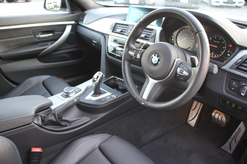 BMW 4シリーズ 420i ｸﾞﾗﾝｸｰﾍﾟｲﾝｽﾀｲﾙｽﾎﾟｰﾂ 300台限定車 後期ﾓﾃﾞﾙ 1ｵｰﾅ ﾋｰﾀｰ黒革 ｱﾀﾞﾌﾟﾃｨﾌﾞMｻｽ 19AW Mspﾌﾞﾚｰｷ HUD 追従ACC 液晶ﾒｰﾀｰ LEDﾍｯﾄﾞﾗｲﾄ&LEDﾃｰﾙ ﾀｯﾁ画面HDDﾅﾋﾞﾌﾙｾｸﾞTV 電動ﾄﾗﾝｸ 衝突軽減ﾌﾞﾚｰｷ 2年保証
