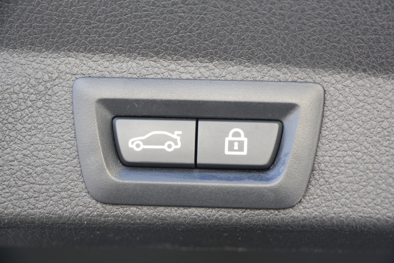 BMW 4シリーズ 420i ｸﾞﾗﾝｸｰﾍﾟｲﾝｽﾀｲﾙｽﾎﾟｰﾂ 300台限定車 後期ﾓﾃﾞﾙ 1ｵｰﾅ ﾋｰﾀｰ黒革 ｱﾀﾞﾌﾟﾃｨﾌﾞMｻｽ 19AW Mspﾌﾞﾚｰｷ HUD 追従ACC 液晶ﾒｰﾀｰ LEDﾍｯﾄﾞﾗｲﾄ&LEDﾃｰﾙ ﾀｯﾁ画面HDDﾅﾋﾞﾌﾙｾｸﾞTV 電動ﾄﾗﾝｸ 衝突軽減ﾌﾞﾚｰｷ 2年保証