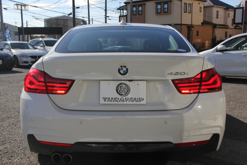 BMW 4シリーズ 420i ｸﾞﾗﾝｸｰﾍﾟｲﾝｽﾀｲﾙｽﾎﾟｰﾂ 300台限定車 後期ﾓﾃﾞﾙ 1ｵｰﾅ ﾋｰﾀｰ黒革 ｱﾀﾞﾌﾟﾃｨﾌﾞMｻｽ 19AW Mspﾌﾞﾚｰｷ HUD 追従ACC 液晶ﾒｰﾀｰ LEDﾍｯﾄﾞﾗｲﾄ&LEDﾃｰﾙ ﾀｯﾁ画面HDDﾅﾋﾞﾌﾙｾｸﾞTV 電動ﾄﾗﾝｸ 衝突軽減ﾌﾞﾚｰｷ 2年保証
