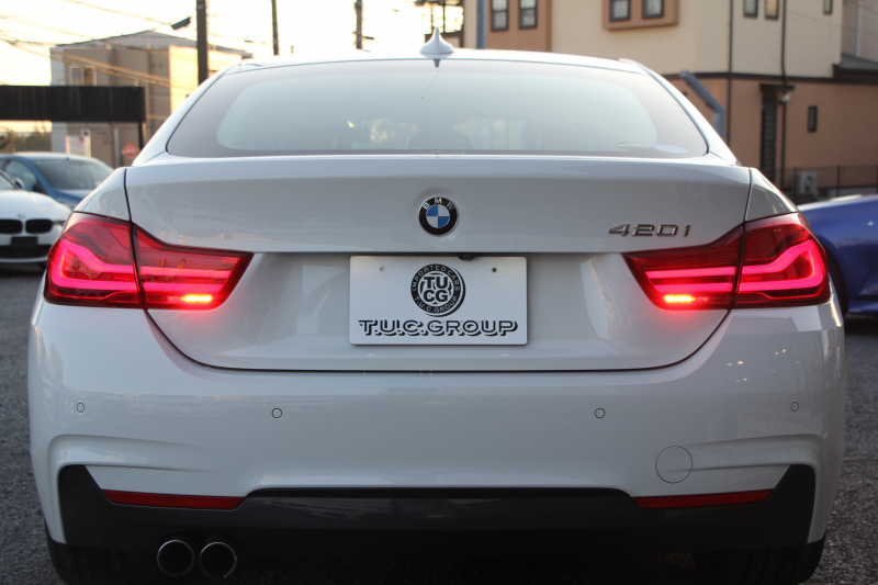 BMW 4シリーズ 420i ｸﾞﾗﾝｸｰﾍﾟｲﾝｽﾀｲﾙｽﾎﾟｰﾂ 300台限定車 後期ﾓﾃﾞﾙ 1ｵｰﾅ ﾋｰﾀｰ黒革 ｱﾀﾞﾌﾟﾃｨﾌﾞMｻｽ 19AW Mspﾌﾞﾚｰｷ HUD 追従ACC 液晶ﾒｰﾀｰ LEDﾍｯﾄﾞﾗｲﾄ&LEDﾃｰﾙ ﾀｯﾁ画面HDDﾅﾋﾞﾌﾙｾｸﾞTV 電動ﾄﾗﾝｸ 衝突軽減ﾌﾞﾚｰｷ 2年保証