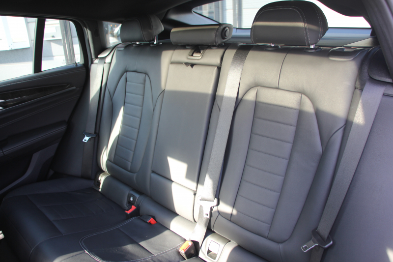 BMW X4 M40i ﾊﾟﾉﾗﾏｻﾝﾙｰﾌ 全席ﾋｰﾀｰ黒革 360馬力 直6ﾀｰﾎﾞｱﾀﾞﾌﾟﾃｨﾌﾞMｻｽ Mspﾌﾞﾚｰｷ 液晶ﾒｰﾀｰ 360度ｶﾒﾗ ﾀｯﾁ画面HDDﾅﾋﾞTV LEDﾍｯﾄﾞﾗｲﾄ ｵｰﾄﾊｲﾋﾞｰﾑ 電動ﾄﾗﾝｸ 専用21AW&ﾃﾞﾌ 2年保証