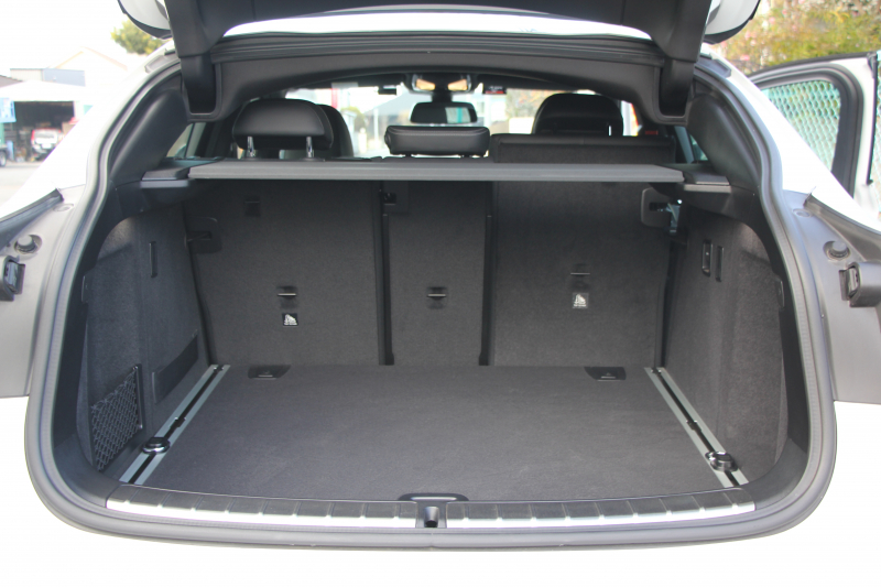 BMW X4 M40i ﾊﾟﾉﾗﾏｻﾝﾙｰﾌ 全席ﾋｰﾀｰ黒革 360馬力 直6ﾀｰﾎﾞｱﾀﾞﾌﾟﾃｨﾌﾞMｻｽ Mspﾌﾞﾚｰｷ 液晶ﾒｰﾀｰ 360度ｶﾒﾗ ﾀｯﾁ画面HDDﾅﾋﾞTV LEDﾍｯﾄﾞﾗｲﾄ ｵｰﾄﾊｲﾋﾞｰﾑ 電動ﾄﾗﾝｸ 専用21AW&ﾃﾞﾌ 2年保証