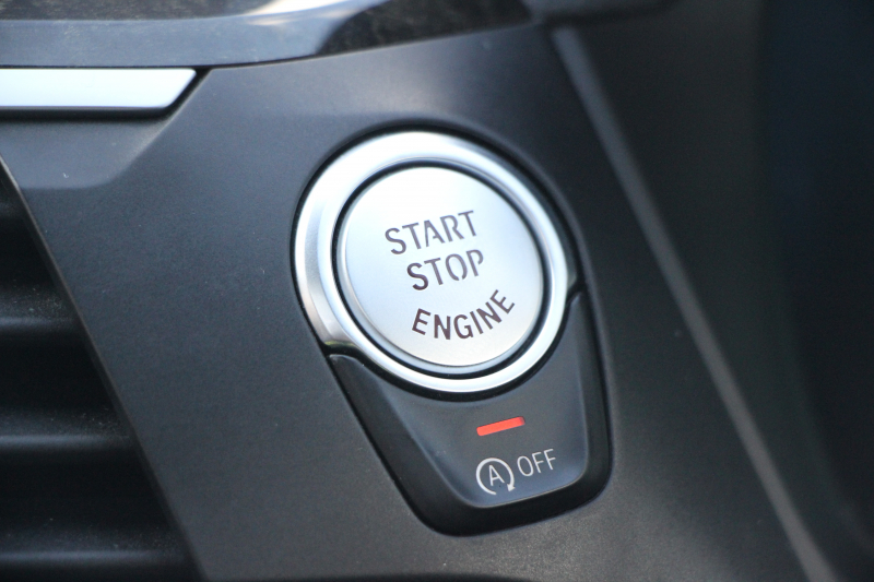 BMW X4 M40i ﾊﾟﾉﾗﾏｻﾝﾙｰﾌ 全席ﾋｰﾀｰ黒革 360馬力 直6ﾀｰﾎﾞｱﾀﾞﾌﾟﾃｨﾌﾞMｻｽ Mspﾌﾞﾚｰｷ 液晶ﾒｰﾀｰ 360度ｶﾒﾗ ﾀｯﾁ画面HDDﾅﾋﾞTV LEDﾍｯﾄﾞﾗｲﾄ ｵｰﾄﾊｲﾋﾞｰﾑ 電動ﾄﾗﾝｸ 専用21AW&ﾃﾞﾌ 2年保証