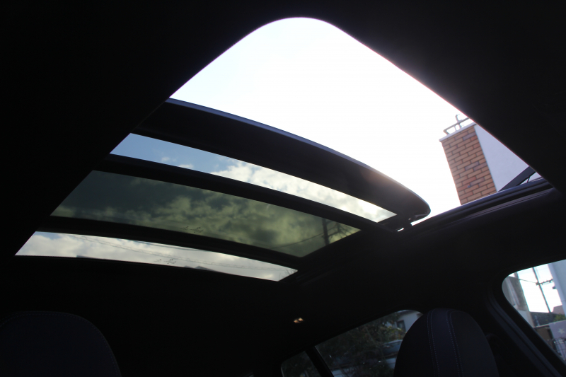 BMW X4 M40i ﾊﾟﾉﾗﾏｻﾝﾙｰﾌ 全席ﾋｰﾀｰ黒革 360馬力 直6ﾀｰﾎﾞｱﾀﾞﾌﾟﾃｨﾌﾞMｻｽ Mspﾌﾞﾚｰｷ 液晶ﾒｰﾀｰ 360度ｶﾒﾗ ﾀｯﾁ画面HDDﾅﾋﾞTV LEDﾍｯﾄﾞﾗｲﾄ ｵｰﾄﾊｲﾋﾞｰﾑ 電動ﾄﾗﾝｸ 専用21AW&ﾃﾞﾌ 2年保証