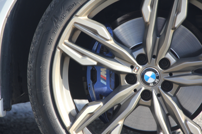 BMW X4 M40i ﾊﾟﾉﾗﾏｻﾝﾙｰﾌ 全席ﾋｰﾀｰ黒革 360馬力 直6ﾀｰﾎﾞｱﾀﾞﾌﾟﾃｨﾌﾞMｻｽ Mspﾌﾞﾚｰｷ 液晶ﾒｰﾀｰ 360度ｶﾒﾗ ﾀｯﾁ画面HDDﾅﾋﾞTV LEDﾍｯﾄﾞﾗｲﾄ ｵｰﾄﾊｲﾋﾞｰﾑ 電動ﾄﾗﾝｸ 専用21AW&ﾃﾞﾌ 2年保証