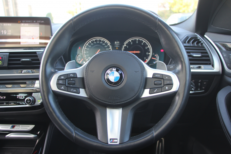 BMW X4 M40i ﾊﾟﾉﾗﾏｻﾝﾙｰﾌ 全席ﾋｰﾀｰ黒革 360馬力 直6ﾀｰﾎﾞｱﾀﾞﾌﾟﾃｨﾌﾞMｻｽ Mspﾌﾞﾚｰｷ 液晶ﾒｰﾀｰ 360度ｶﾒﾗ ﾀｯﾁ画面HDDﾅﾋﾞTV LEDﾍｯﾄﾞﾗｲﾄ ｵｰﾄﾊｲﾋﾞｰﾑ 電動ﾄﾗﾝｸ 専用21AW&ﾃﾞﾌ 2年保証