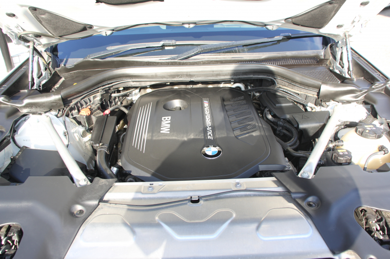 BMW X4 M40i ﾊﾟﾉﾗﾏｻﾝﾙｰﾌ 全席ﾋｰﾀｰ黒革 360馬力 直6ﾀｰﾎﾞｱﾀﾞﾌﾟﾃｨﾌﾞMｻｽ Mspﾌﾞﾚｰｷ 液晶ﾒｰﾀｰ 360度ｶﾒﾗ ﾀｯﾁ画面HDDﾅﾋﾞTV LEDﾍｯﾄﾞﾗｲﾄ ｵｰﾄﾊｲﾋﾞｰﾑ 電動ﾄﾗﾝｸ 専用21AW&ﾃﾞﾌ 2年保証