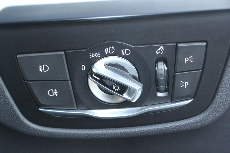 BMW X4 M40i ﾊﾟﾉﾗﾏｻﾝﾙｰﾌ 全席ﾋｰﾀｰ黒革 360馬力 直6ﾀｰﾎﾞｱﾀﾞﾌﾟﾃｨﾌﾞMｻｽ Mspﾌﾞﾚｰｷ 液晶ﾒｰﾀｰ 360度ｶﾒﾗ ﾀｯﾁ画面HDDﾅﾋﾞTV LEDﾍｯﾄﾞﾗｲﾄ ｵｰﾄﾊｲﾋﾞｰﾑ 電動ﾄﾗﾝｸ 専用21AW&ﾃﾞﾌ 2年保証