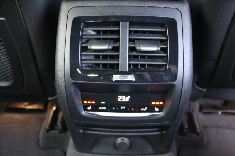 BMW X4 M40i ﾊﾟﾉﾗﾏｻﾝﾙｰﾌ 全席ﾋｰﾀｰ黒革 360馬力 直6ﾀｰﾎﾞｱﾀﾞﾌﾟﾃｨﾌﾞMｻｽ Mspﾌﾞﾚｰｷ 液晶ﾒｰﾀｰ 360度ｶﾒﾗ ﾀｯﾁ画面HDDﾅﾋﾞTV LEDﾍｯﾄﾞﾗｲﾄ ｵｰﾄﾊｲﾋﾞｰﾑ 電動ﾄﾗﾝｸ 専用21AW&ﾃﾞﾌ 2年保証