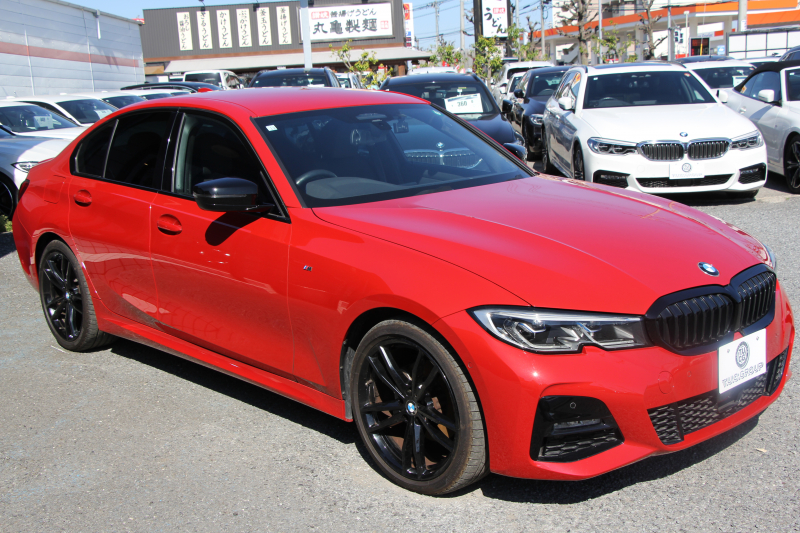 BMW 3シリーズ 320d Xdrive Mｽﾎﾟｰﾂ ｴﾃﾞｨｼｮﾝｻﾝﾗｲｽﾞ50台限定車 ﾋｰﾀｰ黒革 ﾚｰｻﾞｰﾗｲﾄ ｱﾀﾞﾌﾟﾃｨﾌﾞMｻｽ 専用19AW Mﾘｱｽﾎﾟｲﾗｰ Mｼｰﾄﾍﾞﾙﾄ 追従ACC ｽﾃｱﾘﾝｸﾞｻﾎﾟｰﾄ BMWﾗｲﾌﾞｺｯｸﾋﾟｯﾄﾞｱｯﾌﾟﾙｶｰﾌﾟﾚｲ ﾜｲﾔﾚｽ充電 2年保証
