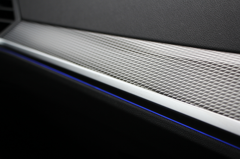 BMW 3シリーズ 320d Xdrive Mｽﾎﾟｰﾂ ｴﾃﾞｨｼｮﾝｻﾝﾗｲｽﾞ50台限定車 ﾋｰﾀｰ黒革 ﾚｰｻﾞｰﾗｲﾄ ｱﾀﾞﾌﾟﾃｨﾌﾞMｻｽ 専用19AW Mﾘｱｽﾎﾟｲﾗｰ Mｼｰﾄﾍﾞﾙﾄ 追従ACC ｽﾃｱﾘﾝｸﾞｻﾎﾟｰﾄ BMWﾗｲﾌﾞｺｯｸﾋﾟｯﾄﾞｱｯﾌﾟﾙｶｰﾌﾟﾚｲ ﾜｲﾔﾚｽ充電 2年保証