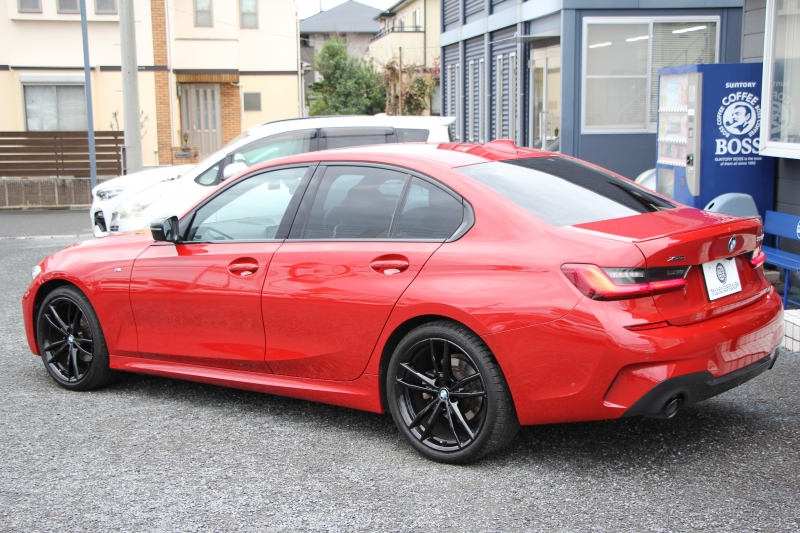 BMW 3シリーズ 320d Xdrive Mｽﾎﾟｰﾂ ｴﾃﾞｨｼｮﾝｻﾝﾗｲｽﾞ50台限定車 ﾋｰﾀｰ黒革 ﾚｰｻﾞｰﾗｲﾄ ｱﾀﾞﾌﾟﾃｨﾌﾞMｻｽ 専用19AW Mﾘｱｽﾎﾟｲﾗｰ Mｼｰﾄﾍﾞﾙﾄ 追従ACC ｽﾃｱﾘﾝｸﾞｻﾎﾟｰﾄ BMWﾗｲﾌﾞｺｯｸﾋﾟｯﾄﾞｱｯﾌﾟﾙｶｰﾌﾟﾚｲ ﾜｲﾔﾚｽ充電 2年保証