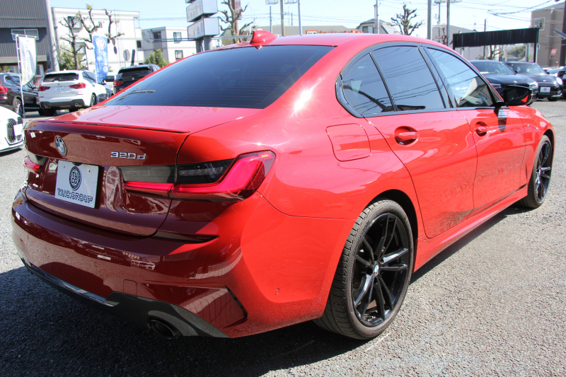 BMW 3シリーズ 320d Xdrive Mｽﾎﾟｰﾂ ｴﾃﾞｨｼｮﾝｻﾝﾗｲｽﾞ50台限定車 ﾋｰﾀｰ黒革 ﾚｰｻﾞｰﾗｲﾄ ｱﾀﾞﾌﾟﾃｨﾌﾞMｻｽ 専用19AW Mﾘｱｽﾎﾟｲﾗｰ Mｼｰﾄﾍﾞﾙﾄ 追従ACC ｽﾃｱﾘﾝｸﾞｻﾎﾟｰﾄ BMWﾗｲﾌﾞｺｯｸﾋﾟｯﾄﾞｱｯﾌﾟﾙｶｰﾌﾟﾚｲ ﾜｲﾔﾚｽ充電 2年保証